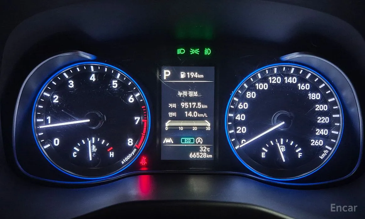 Фото 8 - Hyundai Kona