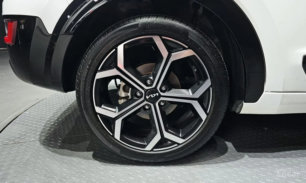 Фото 5 - Kia Niro