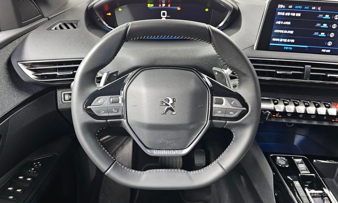 Фото 13 - Peugeot 3008