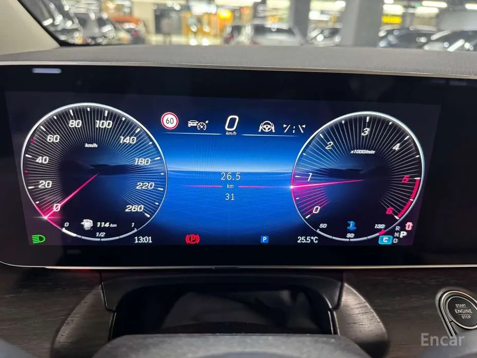 Фото 4 - Mercedes-Benz V-Class