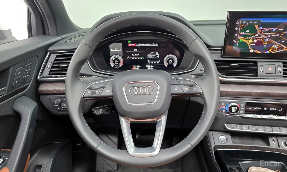 Фото 13 - Audi Q5