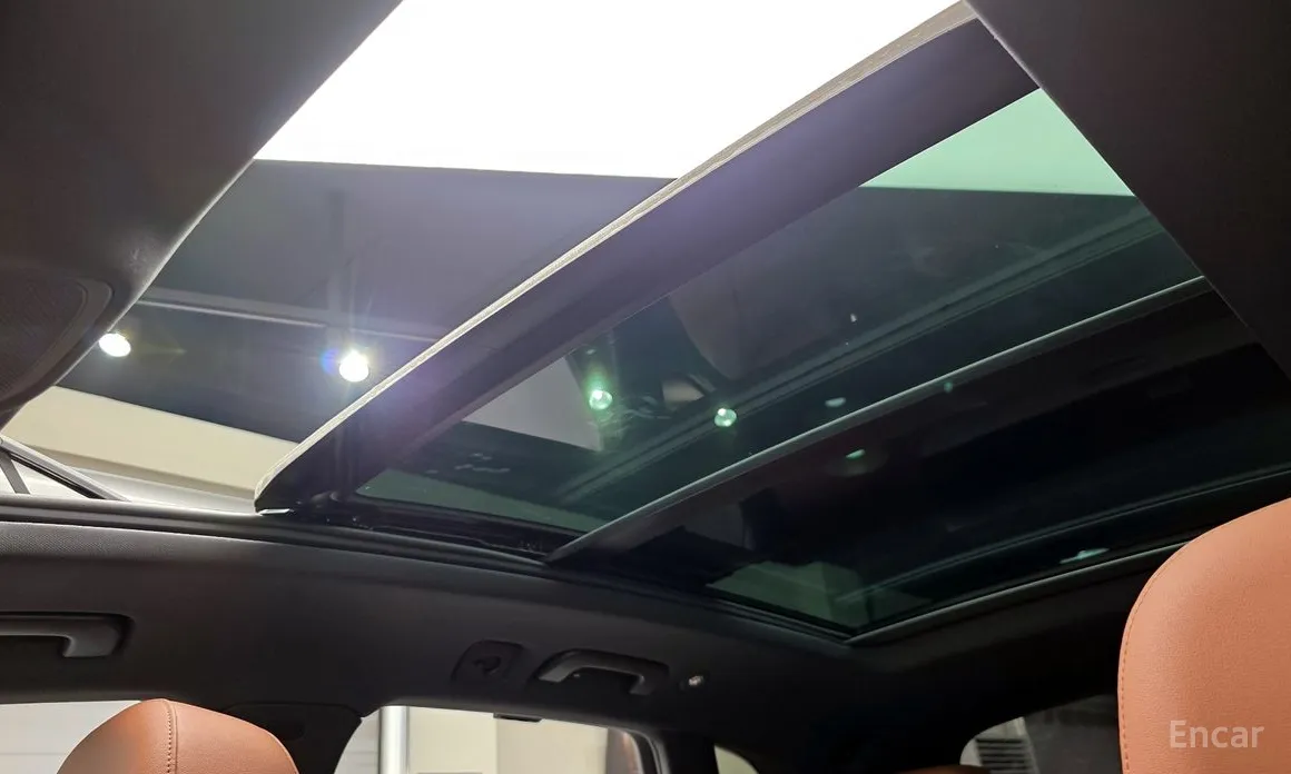 Фото 18 - Audi Q5