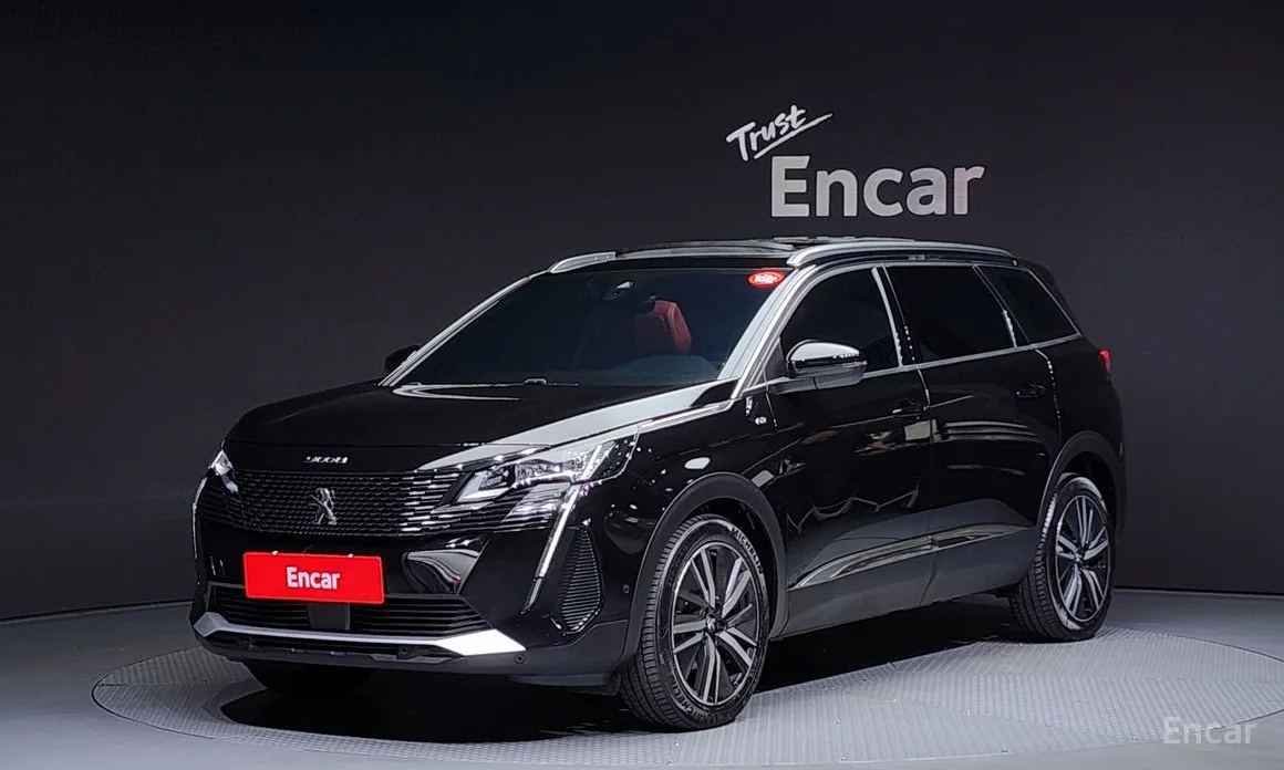 Фото 1 - Peugeot 5008