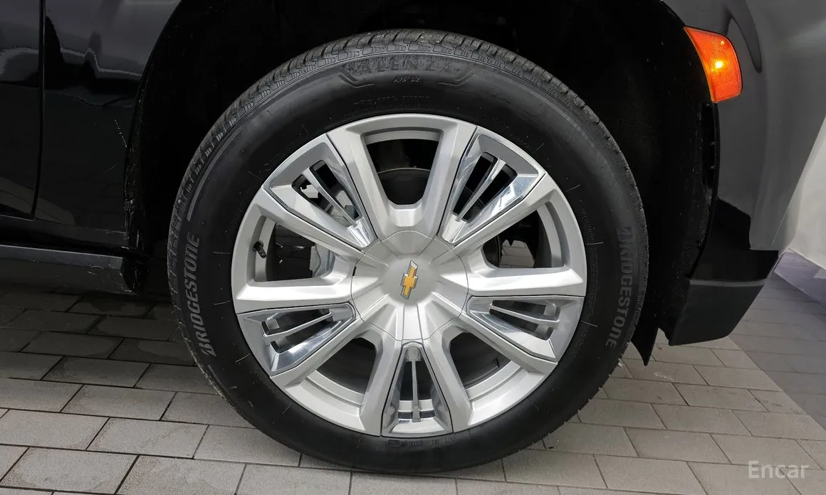 Фото 5 - Chevrolet Tahoe