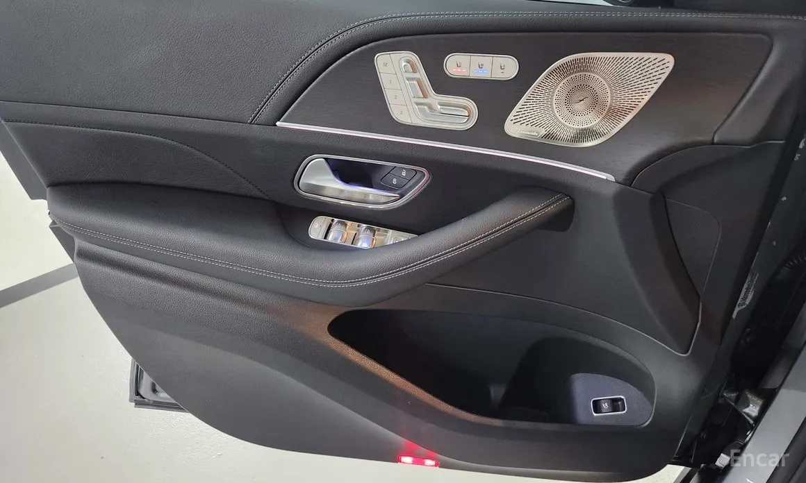 Фото 10 - Mercedes-Benz GLS-Class