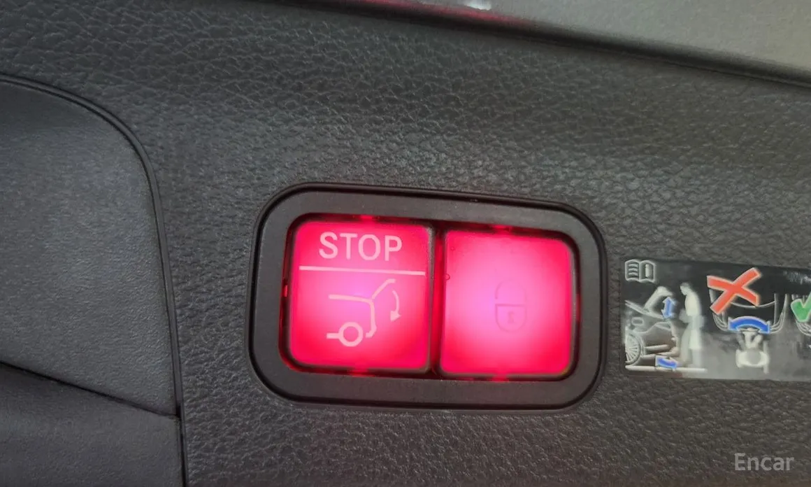 Фото 18 - Mercedes-Benz GLS-Class