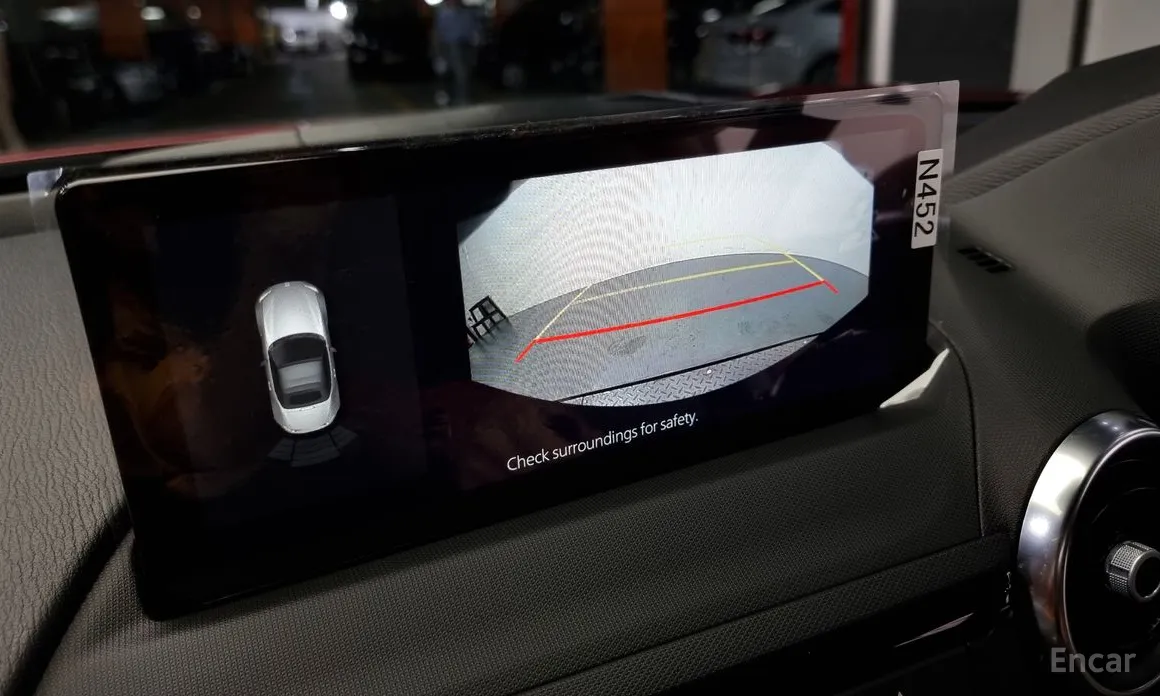 Фото 14 - Mazda MX-5 Miata