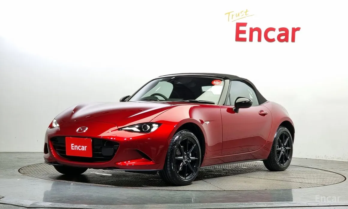 Фото 19 - Mazda MX-5 Miata