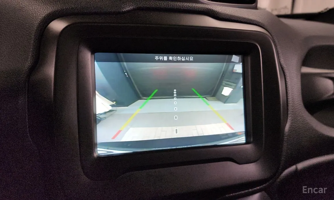 Фото 15 - Jeep Renegade