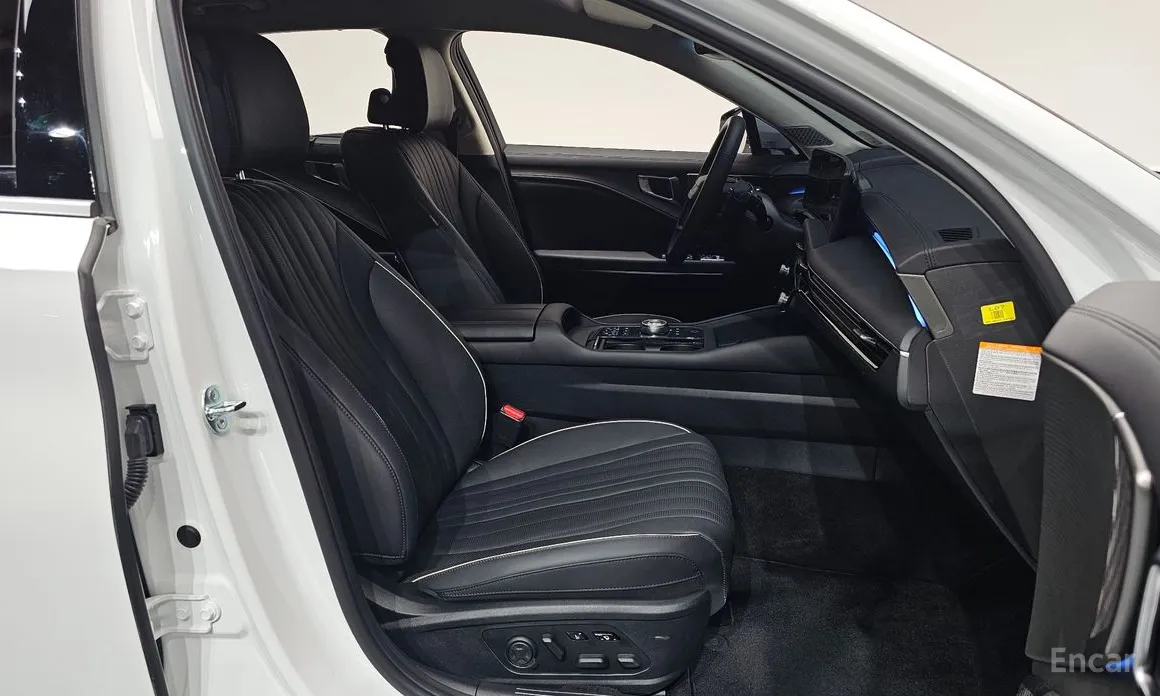 Фото 10 - Kia K8