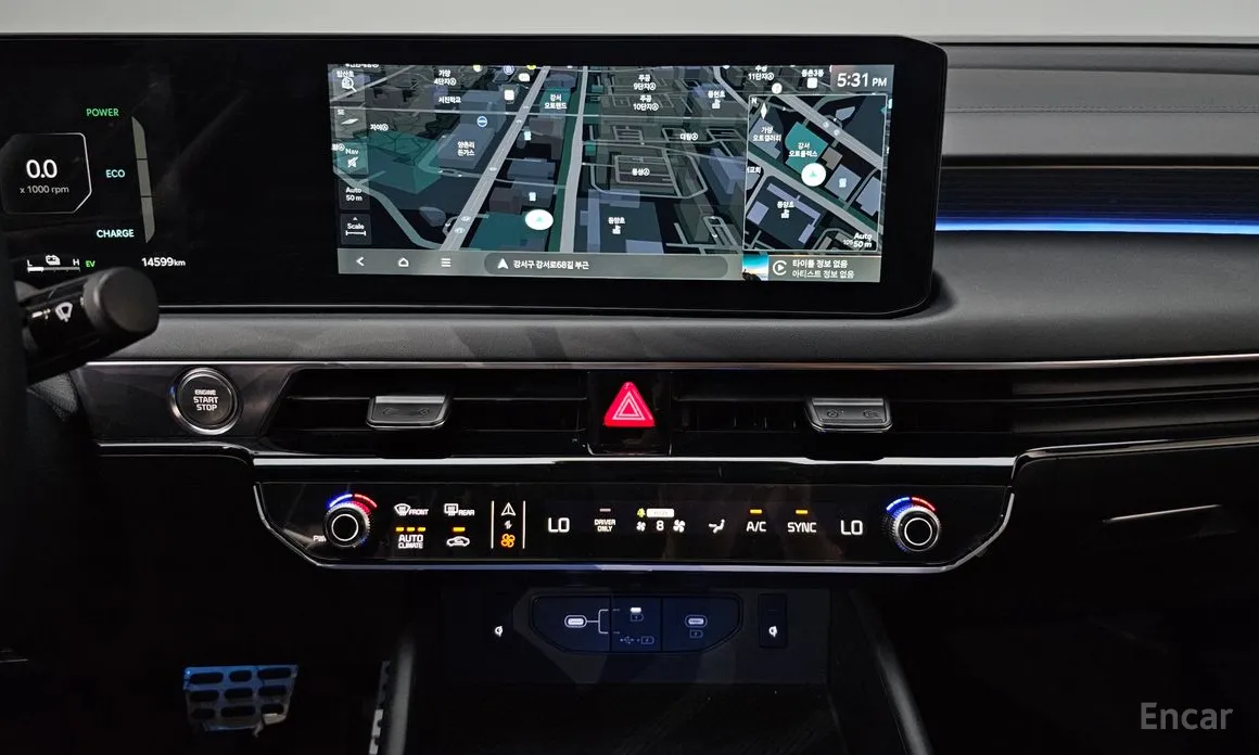 Фото 14 - Kia K8