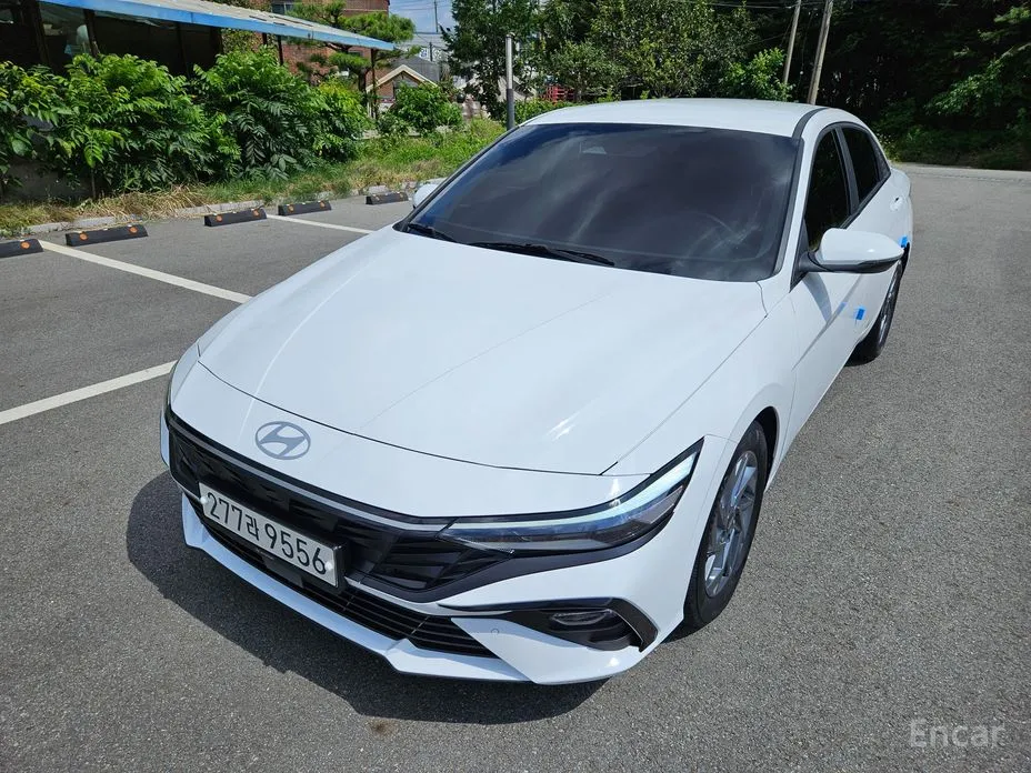 Фото 1 - Hyundai Avante