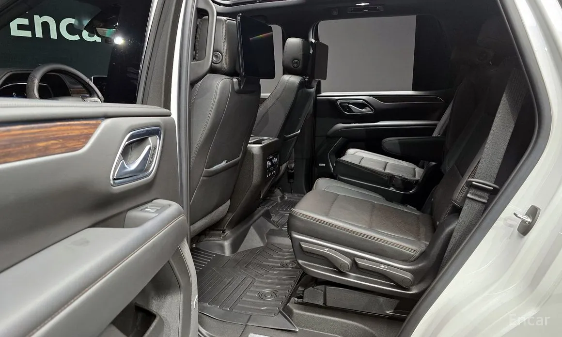 Фото 12 - Chevrolet Tahoe