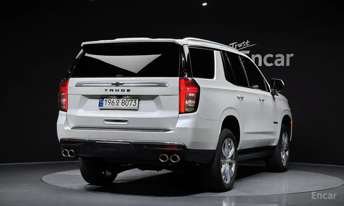 Фото 2 - Chevrolet Tahoe