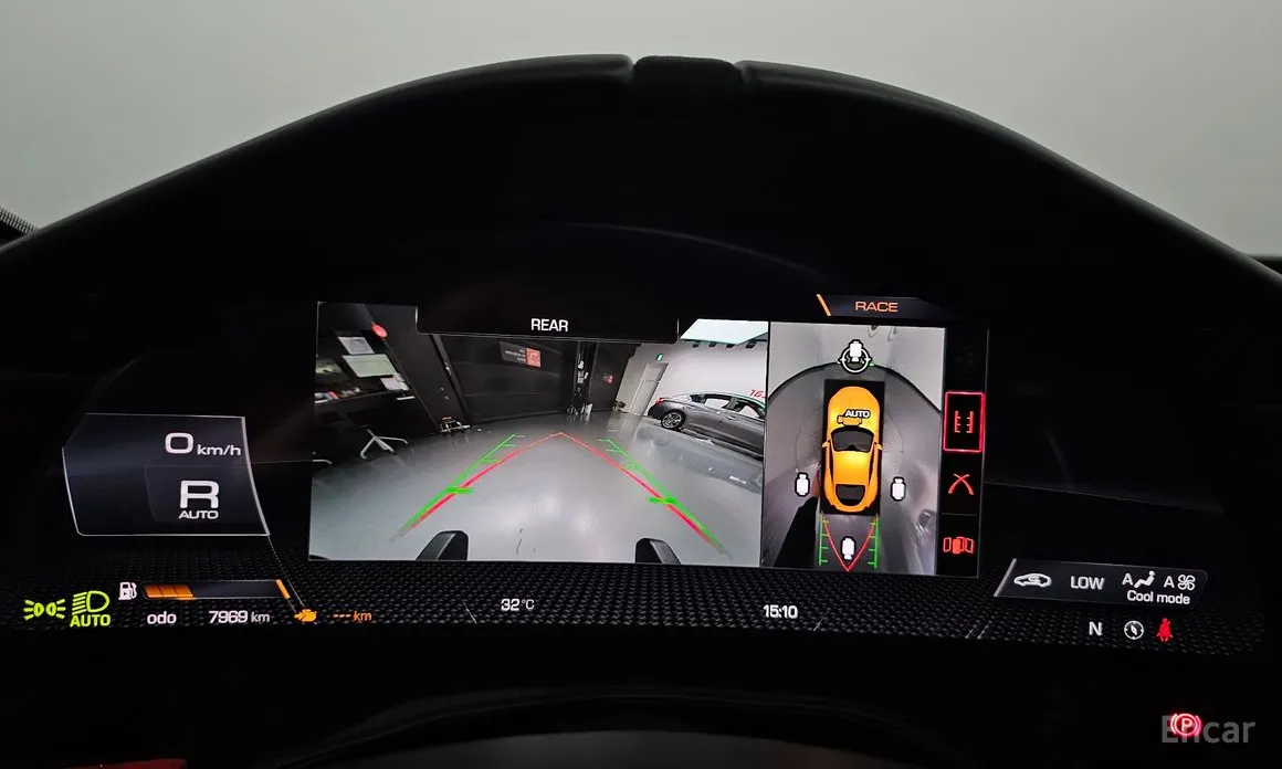 Фото 15 - Ferrari Roma