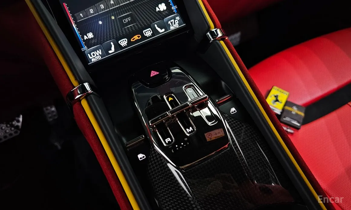 Фото 9 - Ferrari Roma