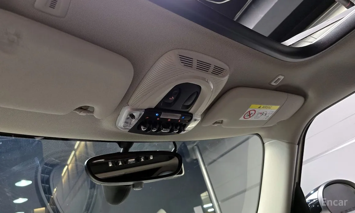 Фото 17 - Mini Cooper