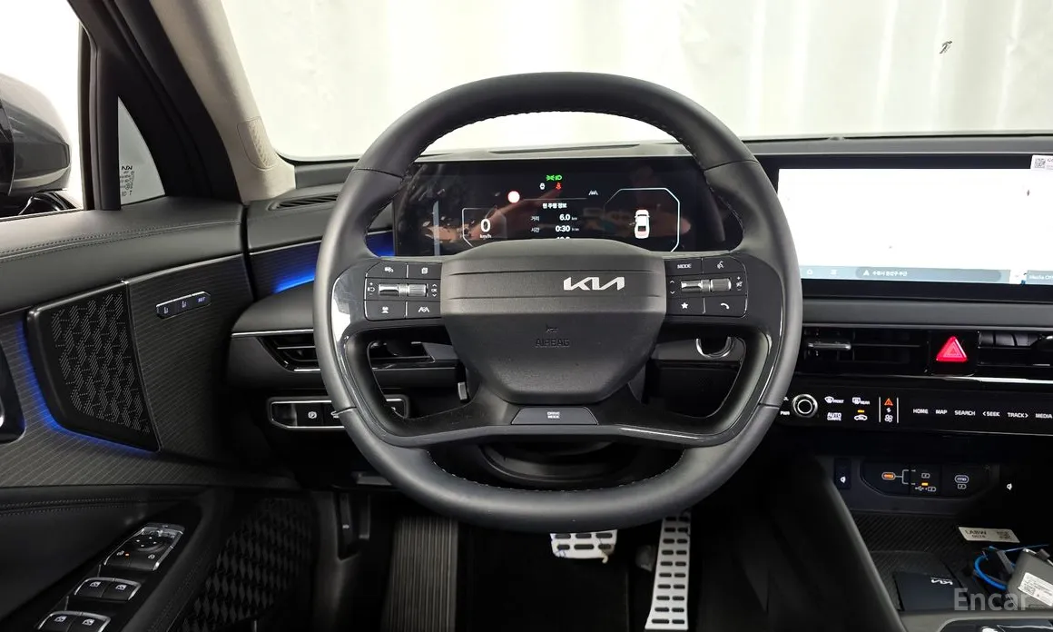 Фото 13 - Kia K8