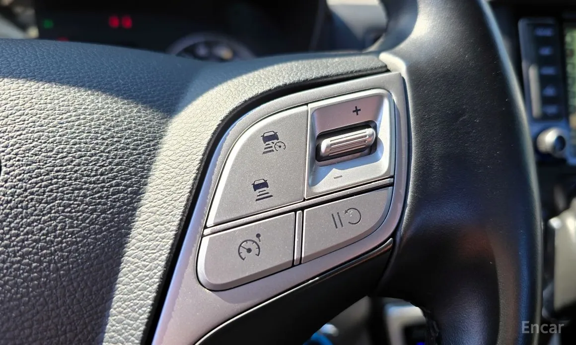 Фото 17 - Hyundai Solati