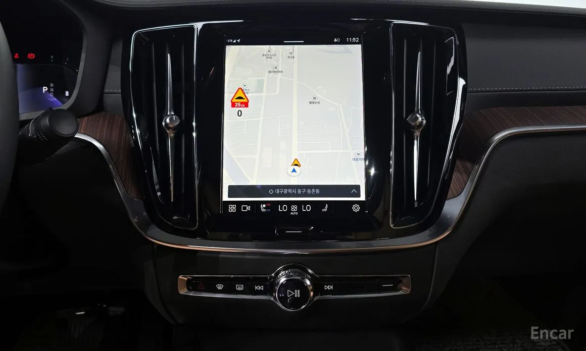 Фото 15 - Volvo S60