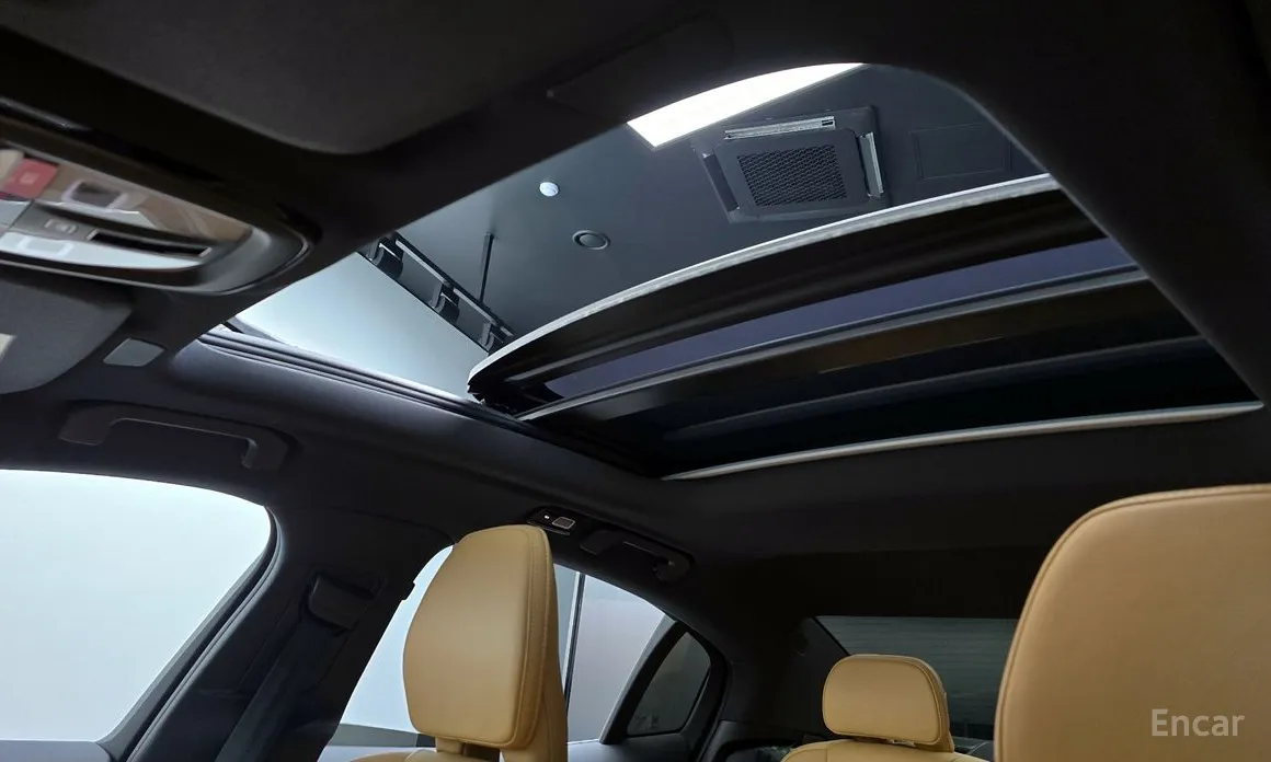 Фото 17 - Volvo S60