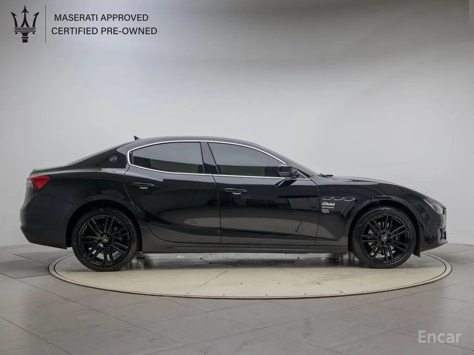 Фото 6 - Maserati Ghibli
