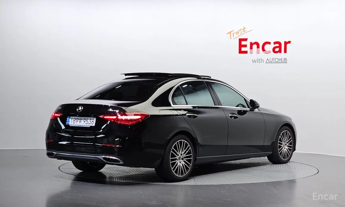 Фото 2 - Mercedes-Benz C-Class