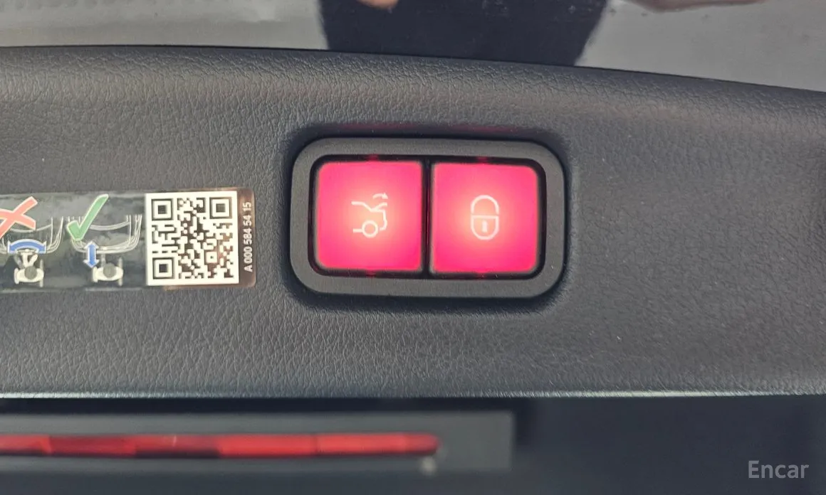 Фото 20 - Mercedes-Benz C-Class