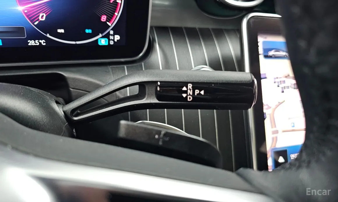 Фото 9 - Mercedes-Benz C-Class