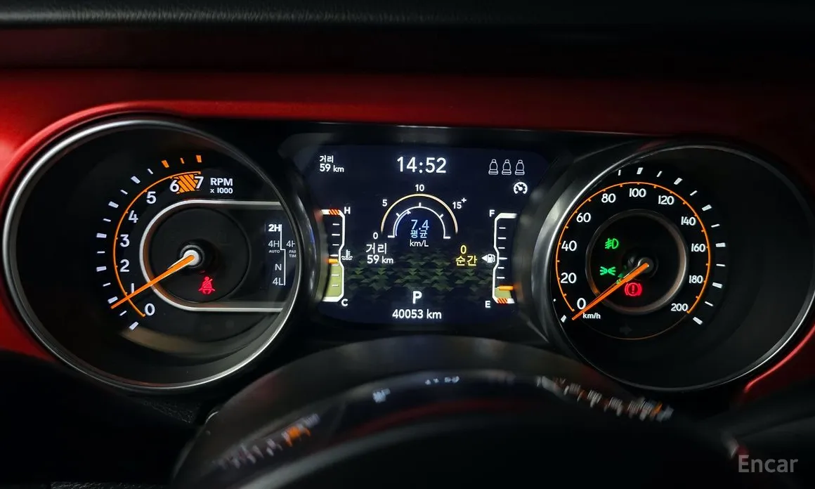 Фото 8 - Jeep Wrangler