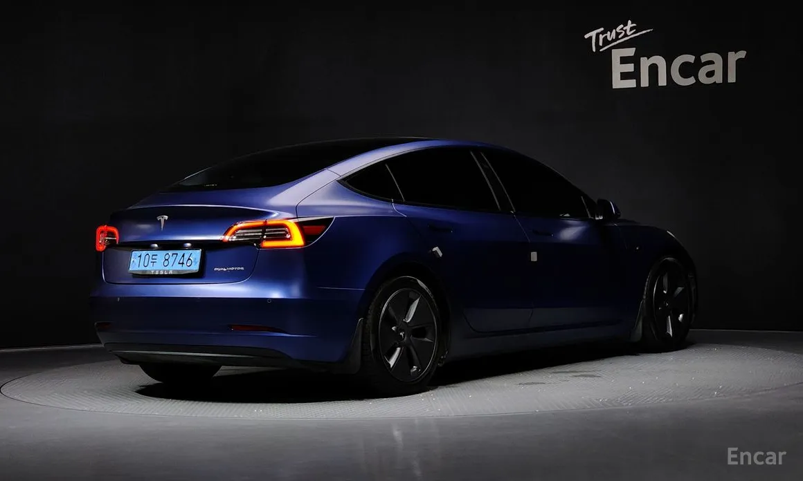 Photo 2 - Tesla Model 3