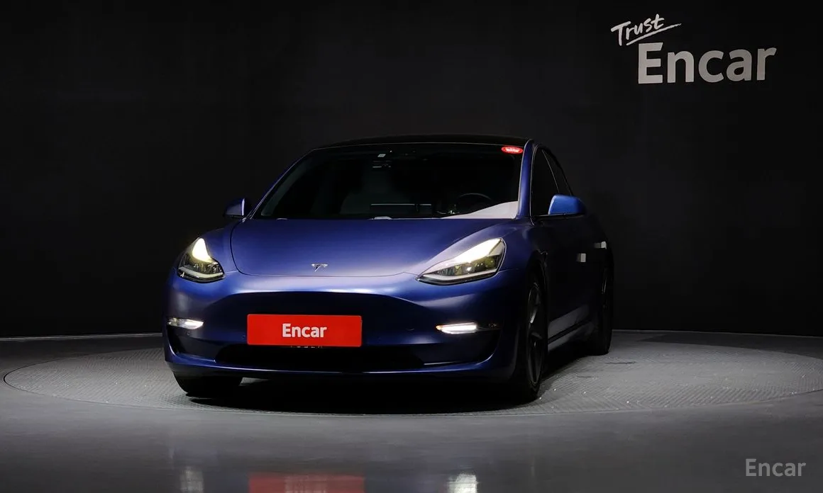 Photo 3 - Tesla Model 3