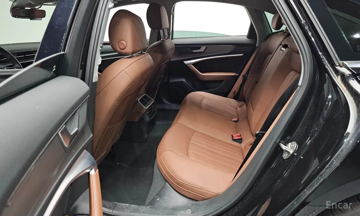 Фото 12 - Audi A6