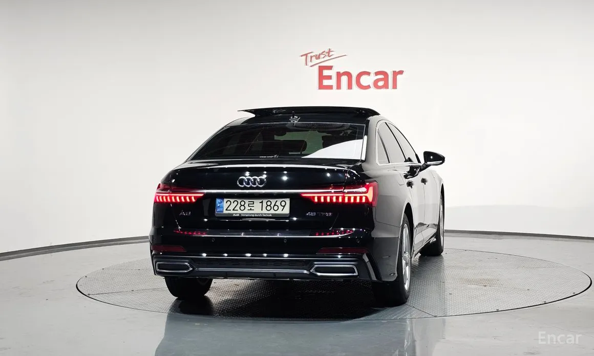 Фото 4 - Audi A6