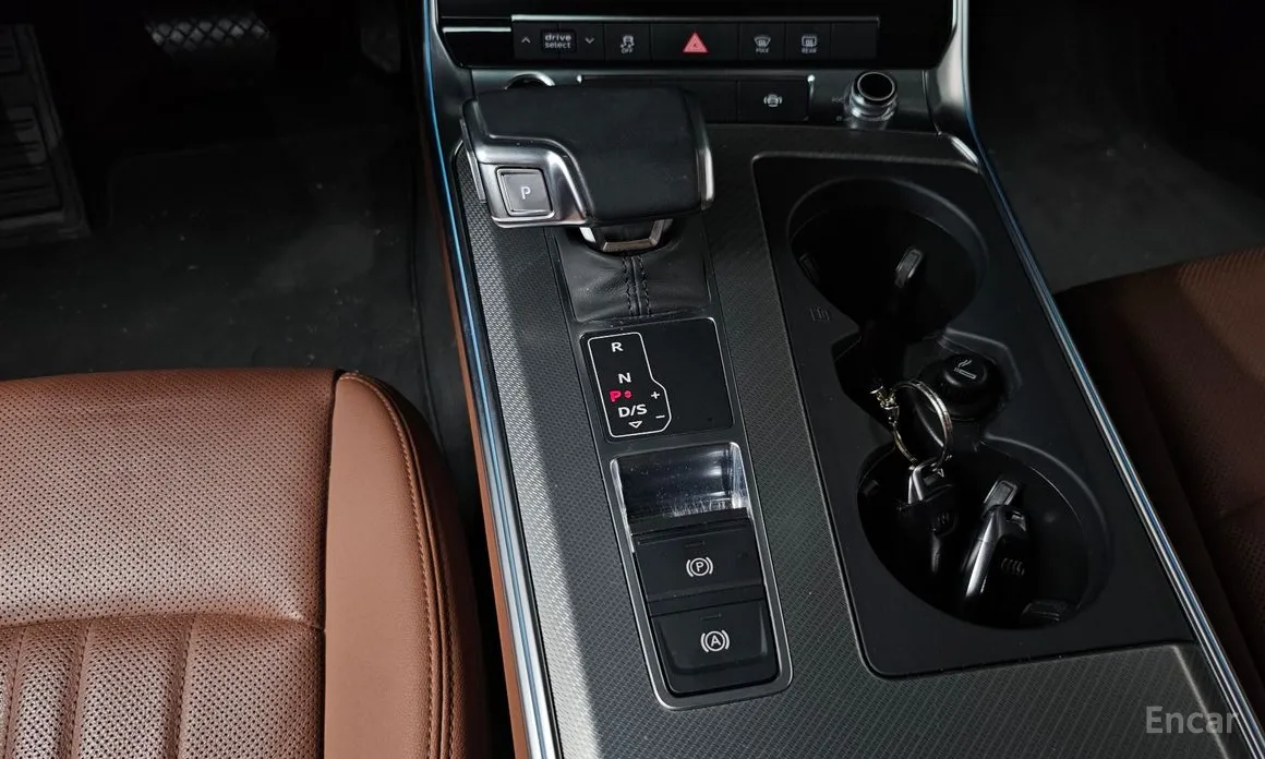 Фото 9 - Audi A6