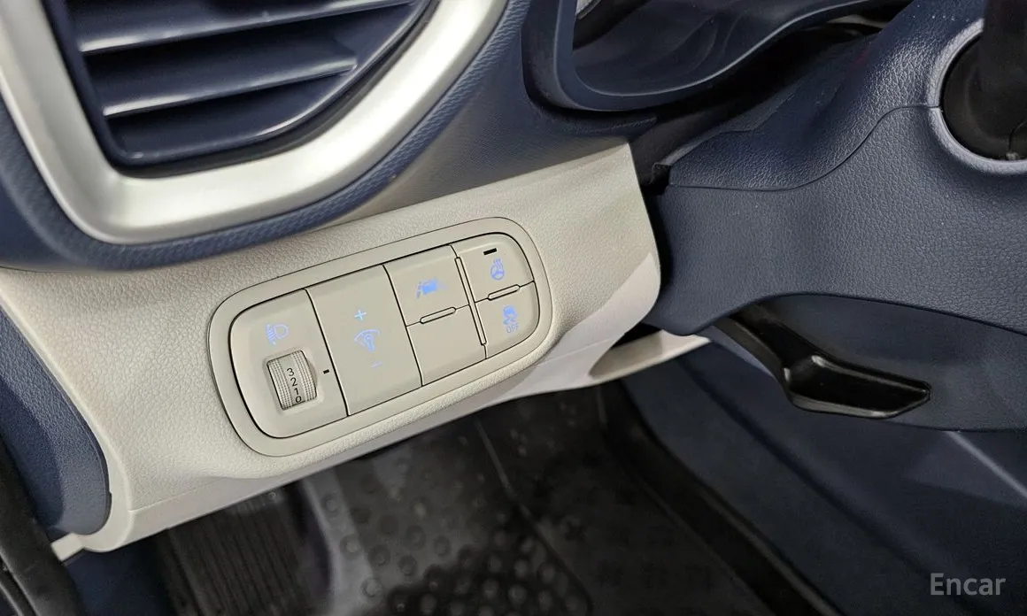 Фото 15 - Hyundai Venue