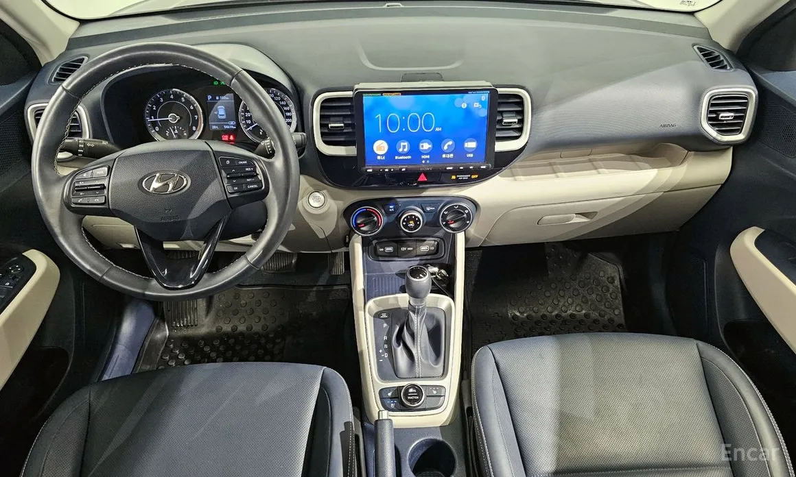 Фото 7 - Hyundai Venue