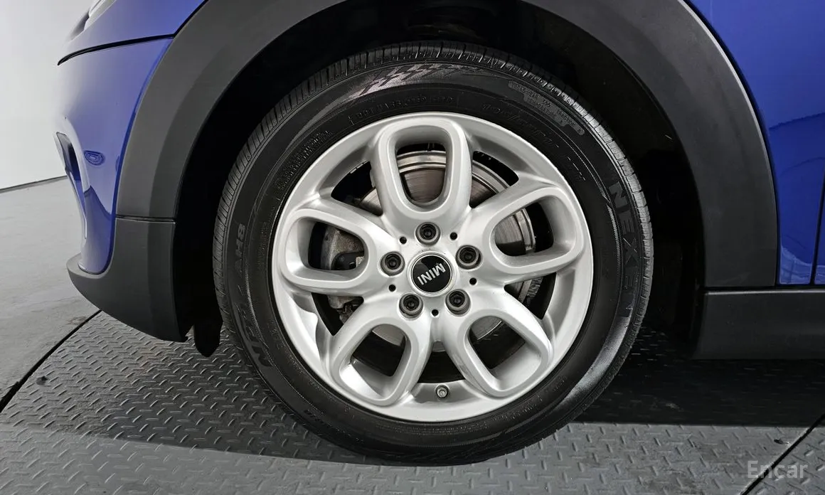 Фото 5 - Mini Cooper