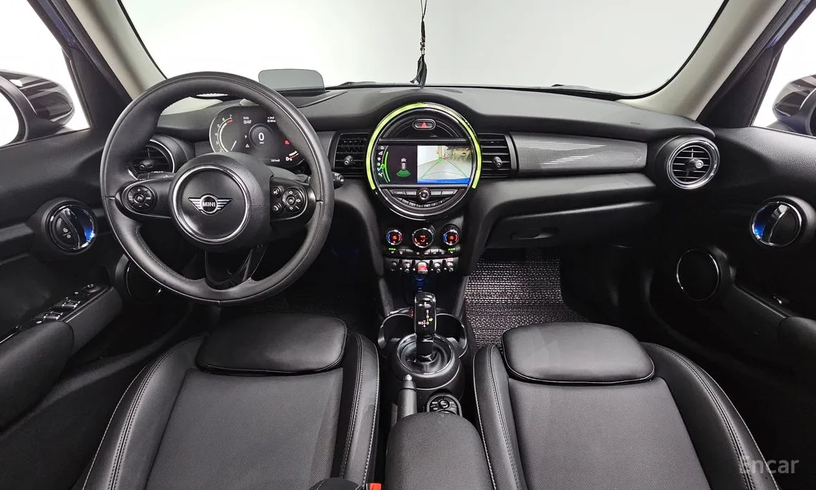 Фото 7 - Mini Cooper