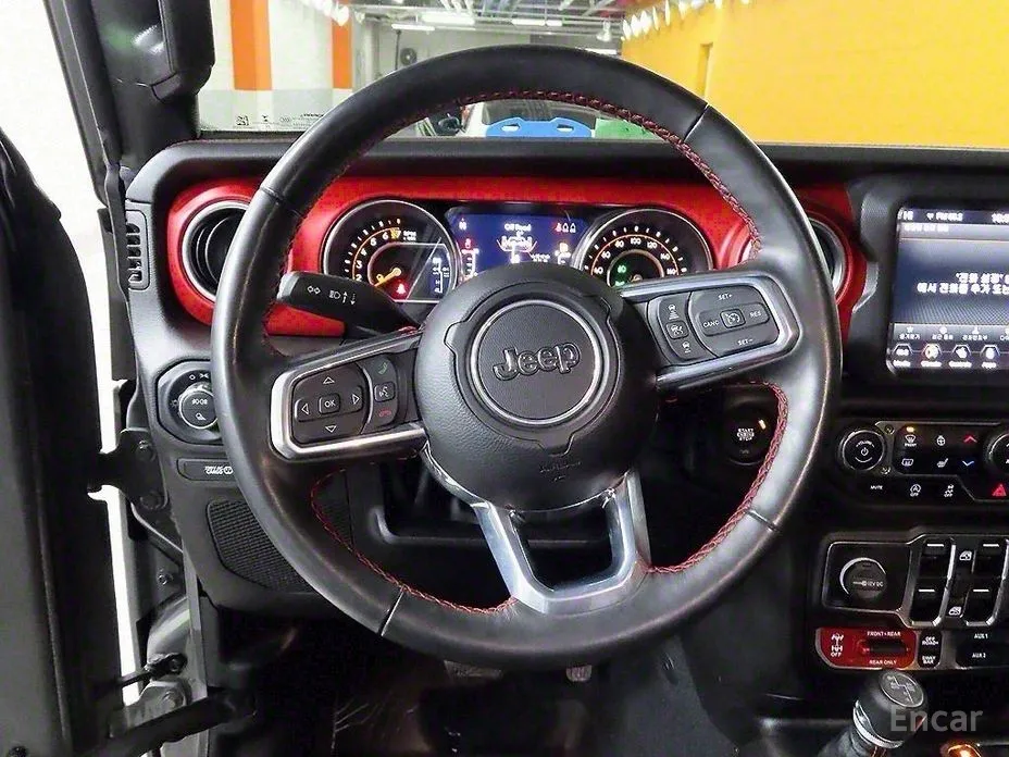 Фото 13 - Jeep Gladiator