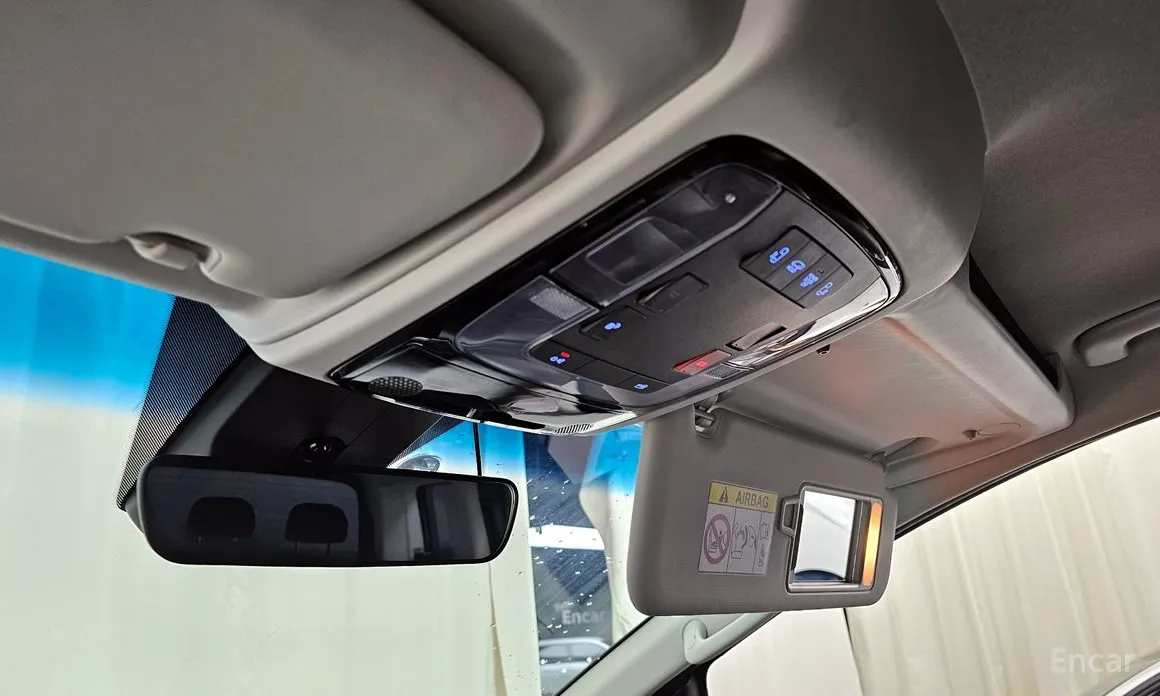 Фото 17 - Hyundai Staria