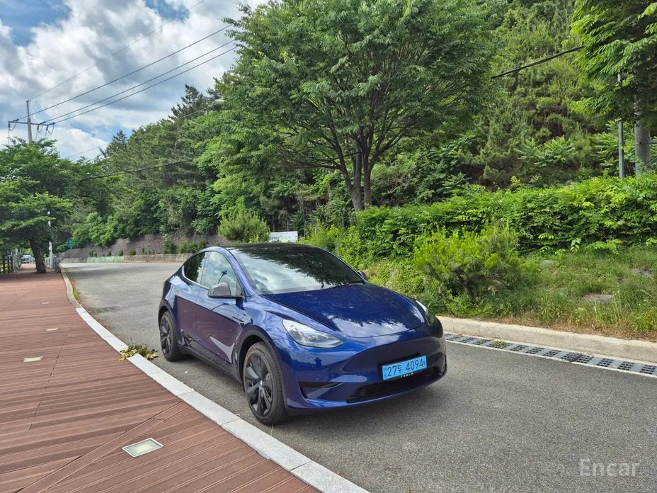 Фото 1 - Tesla Model Y