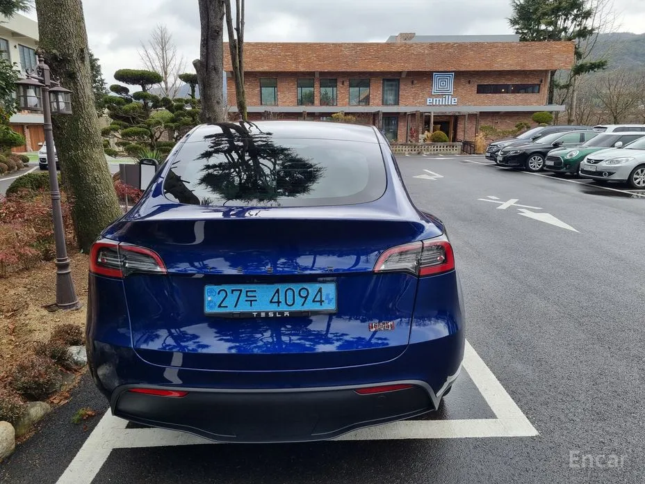 Фото 4 - Tesla Model Y
