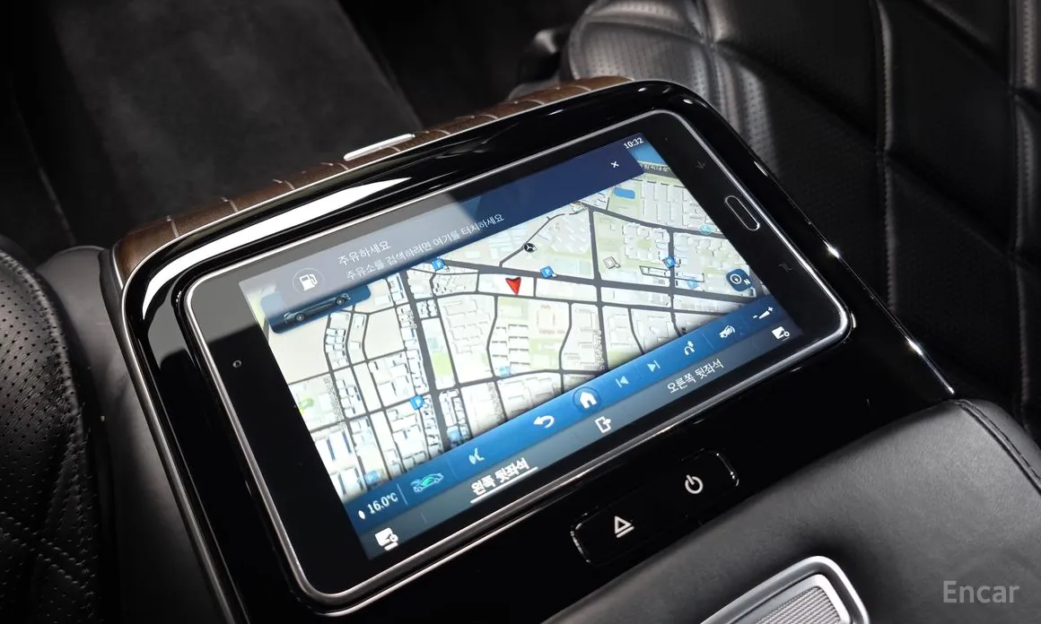 Фото 19 - Mercedes-Benz S-Class