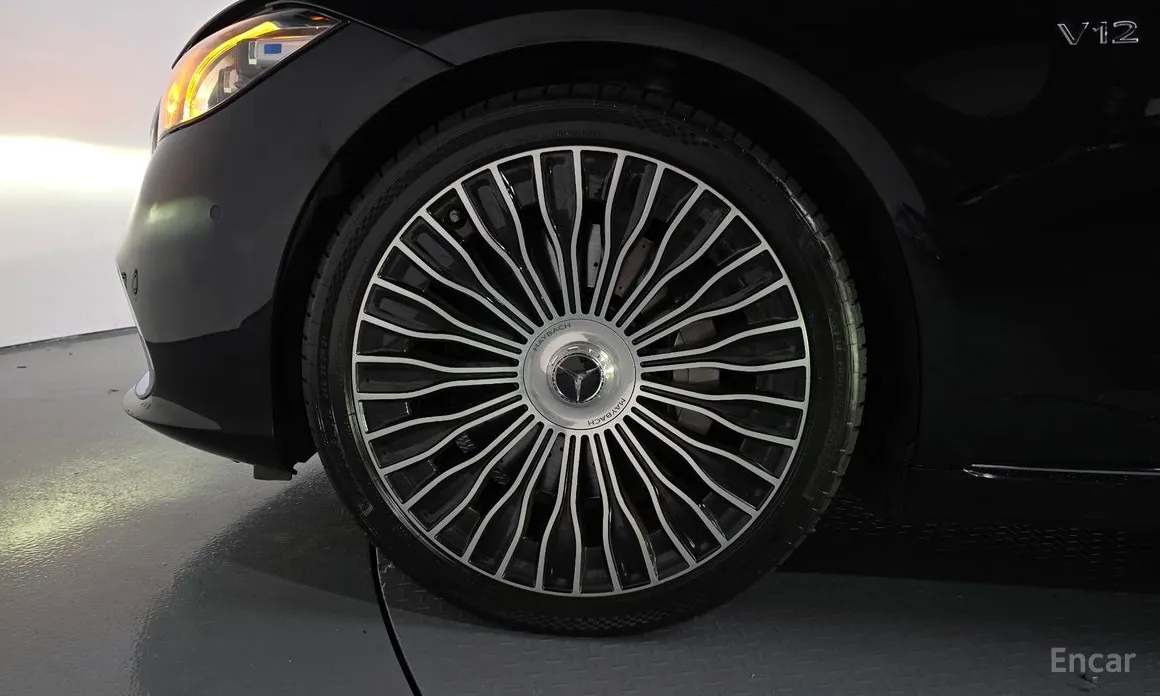 Фото 5 - Mercedes-Benz S-Class