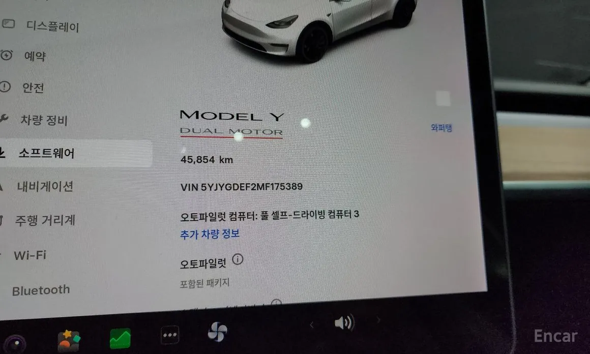 Фото 19 - Tesla Model Y