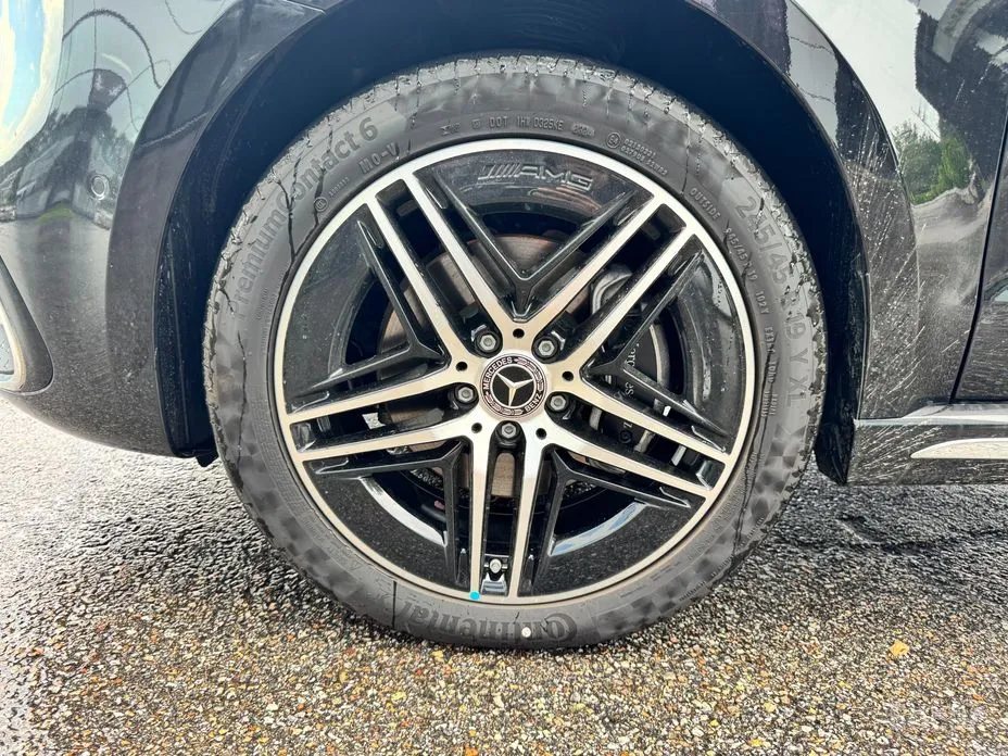 Фото 5 - Mercedes-Benz V-Class