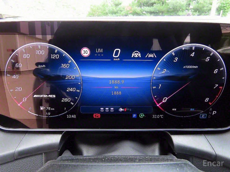 Фото 9 - Mercedes-Benz GLC-Class