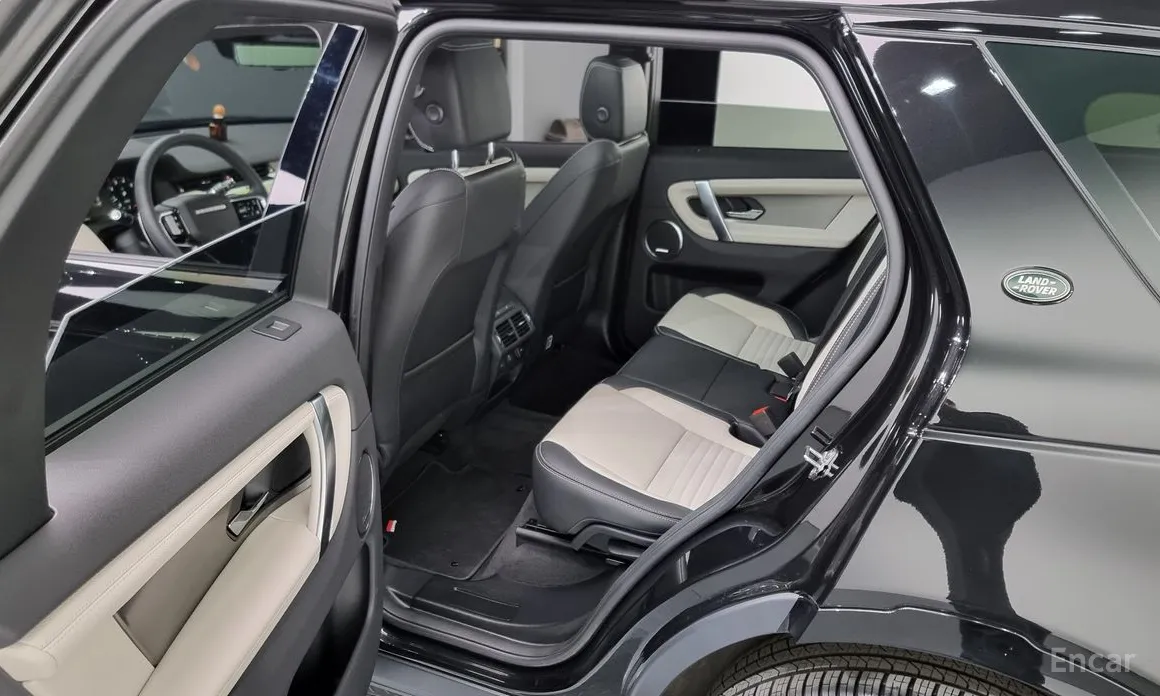 Photo 12 - Land Rover Discovery Sport