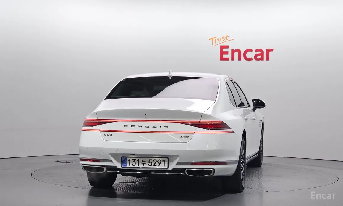 Фото 4 - Genesis G90